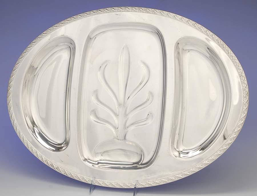 Spring Flower (Silverplate, Hollowware) 21" 3 Part Meat Platter W/Well & Tree by International Silver-1