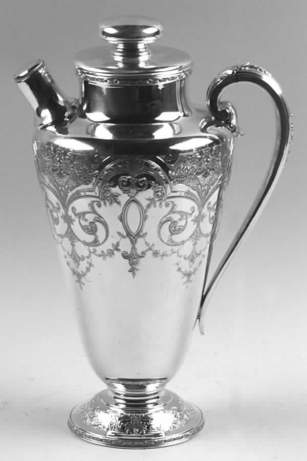 Paisley (Silverplate, Hollowware) Cocktail Shaker by International Silver-1