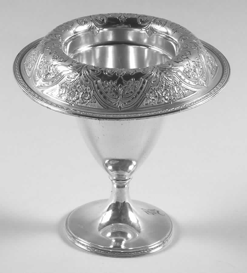 Paisley (Silverplate, Hollowware) Extra Small Centerpiece No Frog by International Silver-1