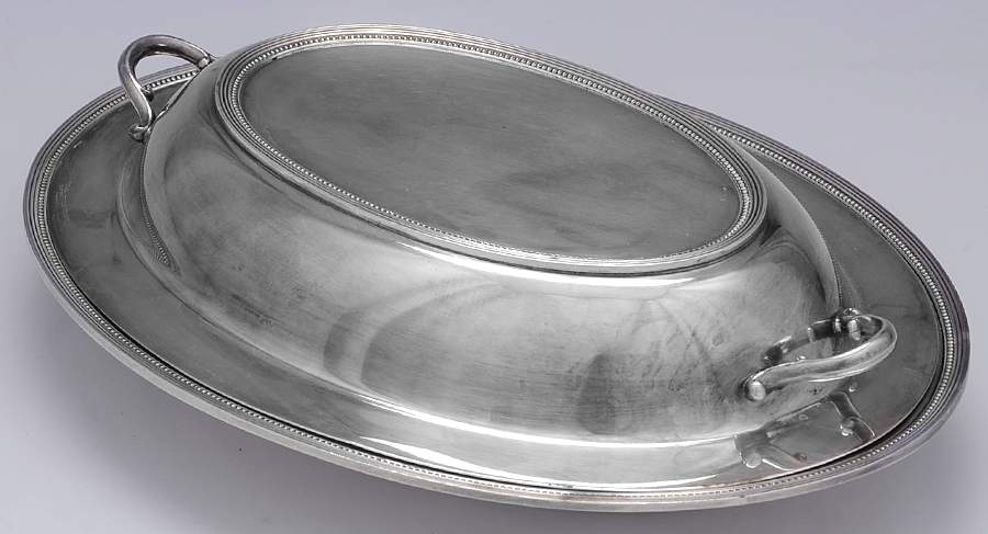 Madison (Silverplate, Hollowware) Double Vegetable Bowl by International Silver-1