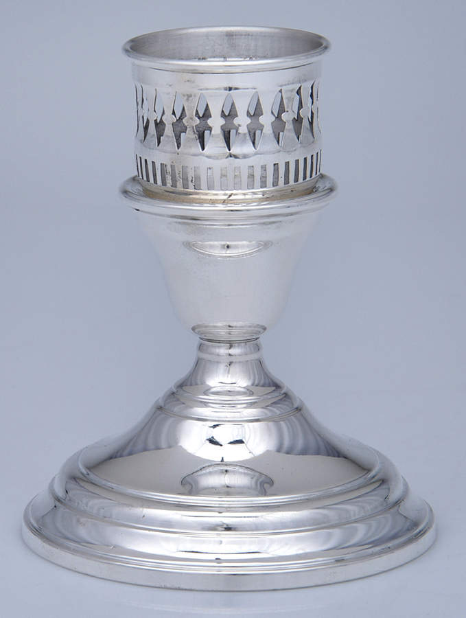 Berkeley (Sterling, 1915, Hollowware) Weighted Hurricane Lamp Base by International Silver-1