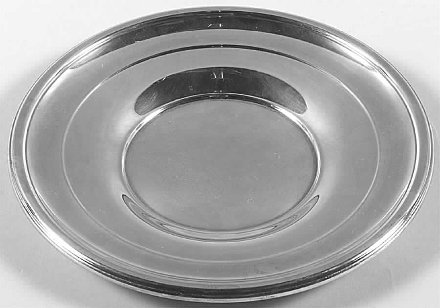 Berkeley (Sterling, 1915, Hollowware) 9" Sandwich Plate by International Silver-1