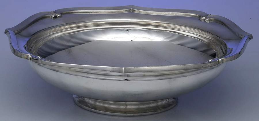 Minuet (Sterling, 1925, Hollowware) 13" Round Low Vegetable Bowl by International Silver-1
