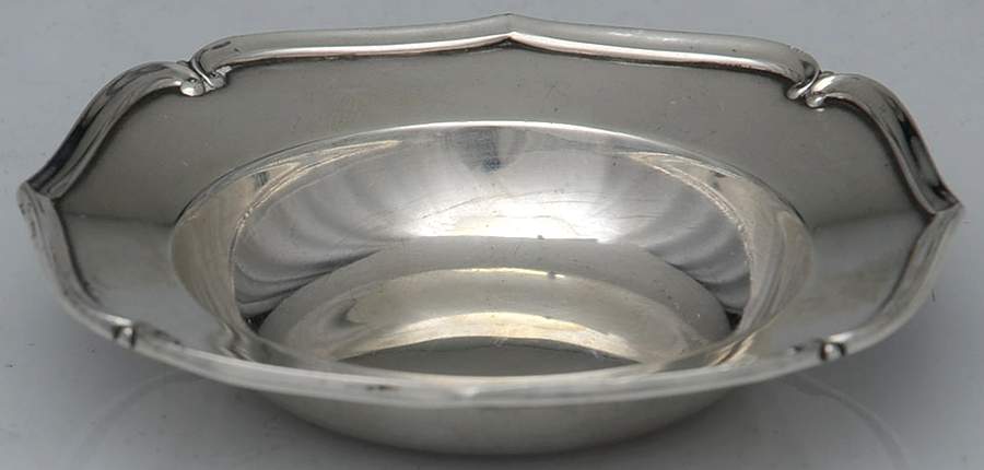 Minuet (Sterling, 1925, Hollowware) Nut Dish by International Silver-1