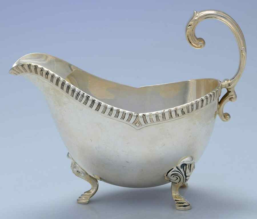 Staffordshire (Silverplate, Hollowware)  Plated Gravy Boat No Underplate by International Silver-1