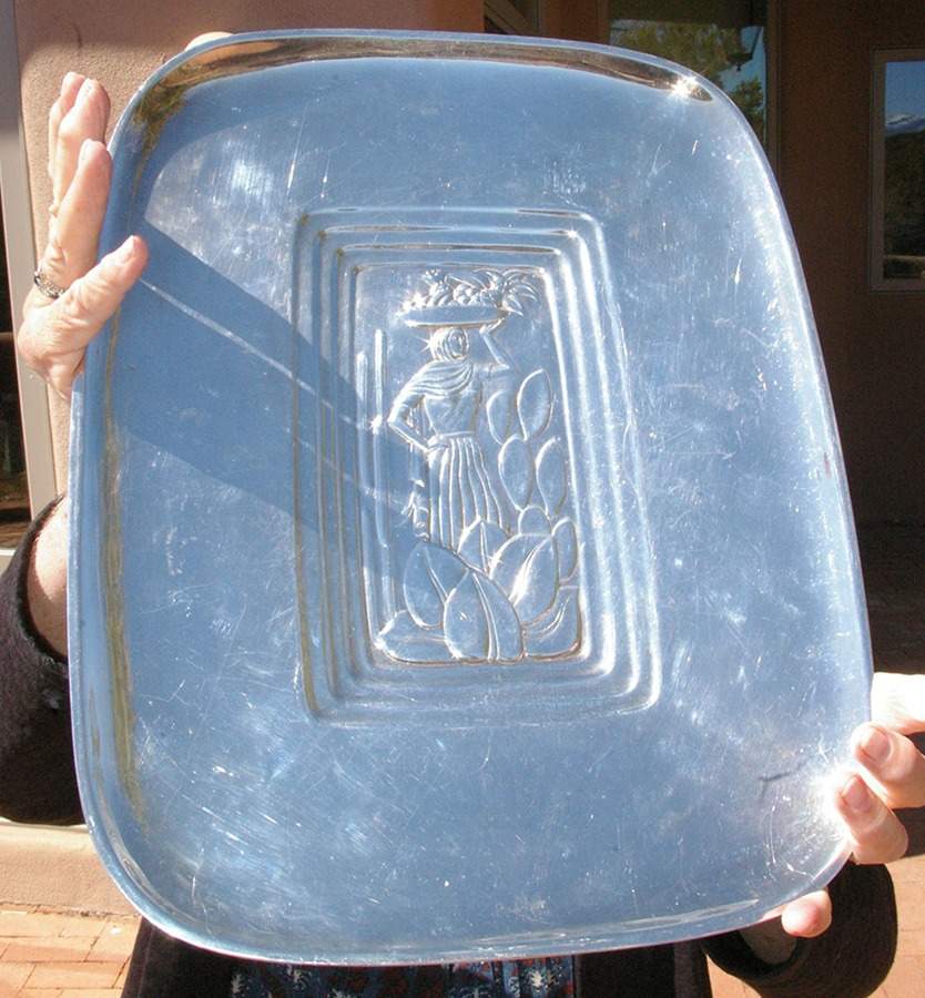 Tropical (Silverplate, Hollowware) 15" Oval Serving Platter by International Silver-1