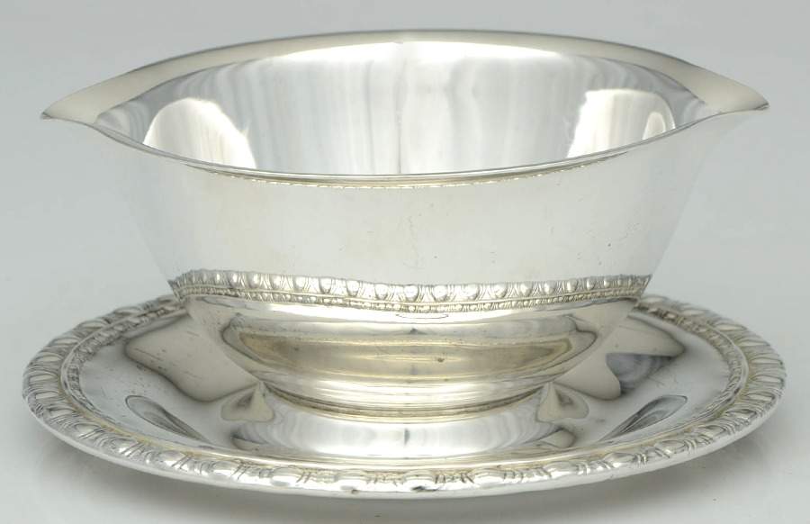 Mayfair (Silverplate, Hollowware) Sauce/Gravy Boat by International Silver-1