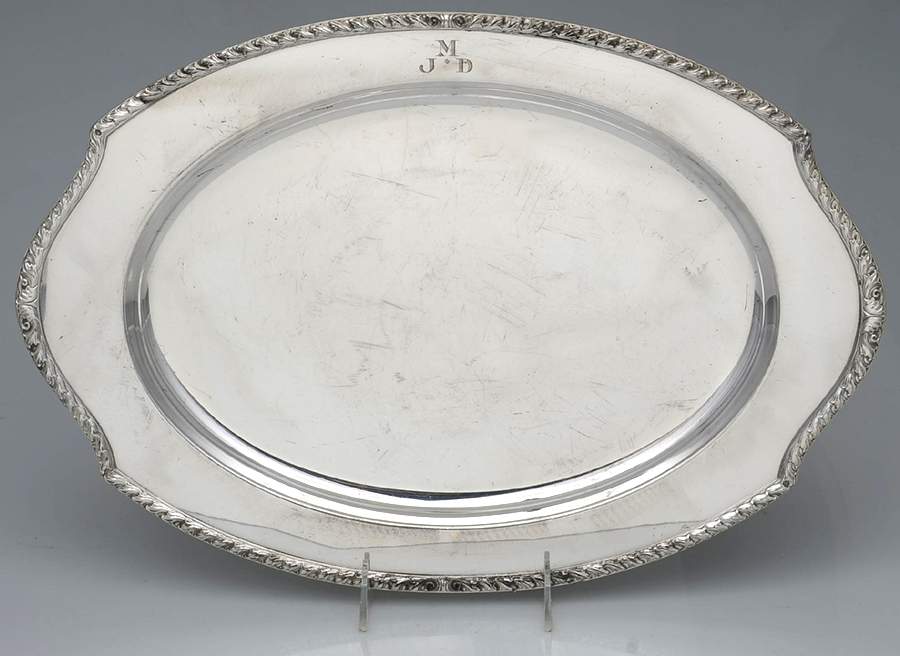 Wickford (Silverplate, Hollowware) 17" Oval Serving Platter by International Silver-1