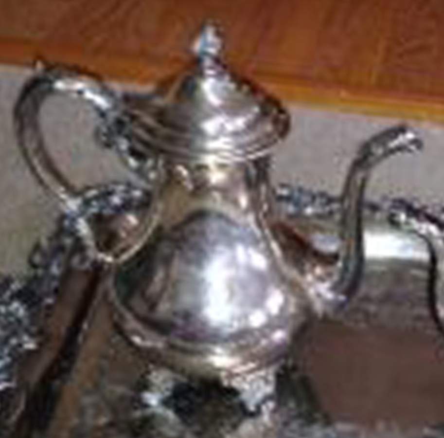 English Scroll (Silverplate, Hollowware) Silverplate Coffee Pot by International Silver-1