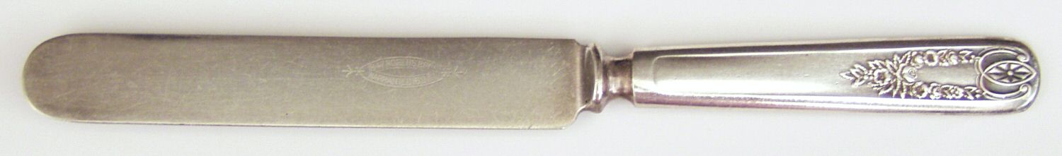 Old Colony (Silverplate, 1911, Monograms) Blunt Solid Knife by International Silver-1