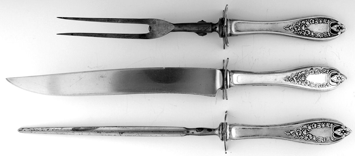 Old Colony (Silverplate, 1911, Monograms) Large 3-Piece Roast Carving Set w/ Stainless Blade by International Silver-1