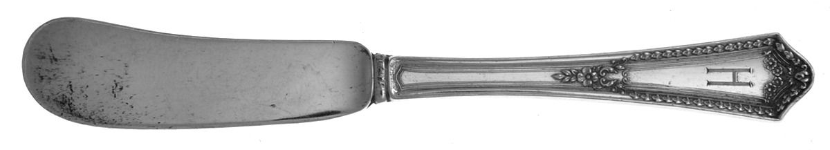 Chesterfield (Sterling, 1914) Flat Handle Butter Spreader by International Silver-1