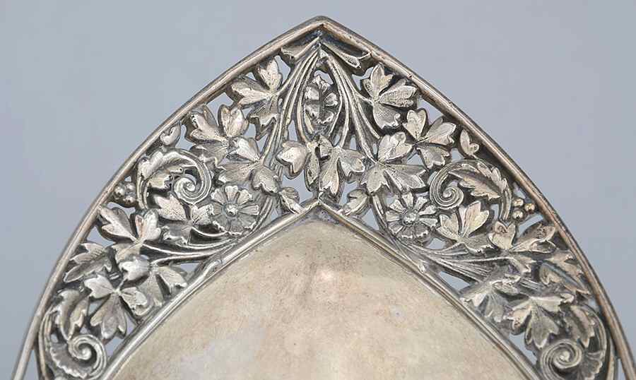 149 (Silverplate, Hollowware) Calling Card Stand by International Silver-1