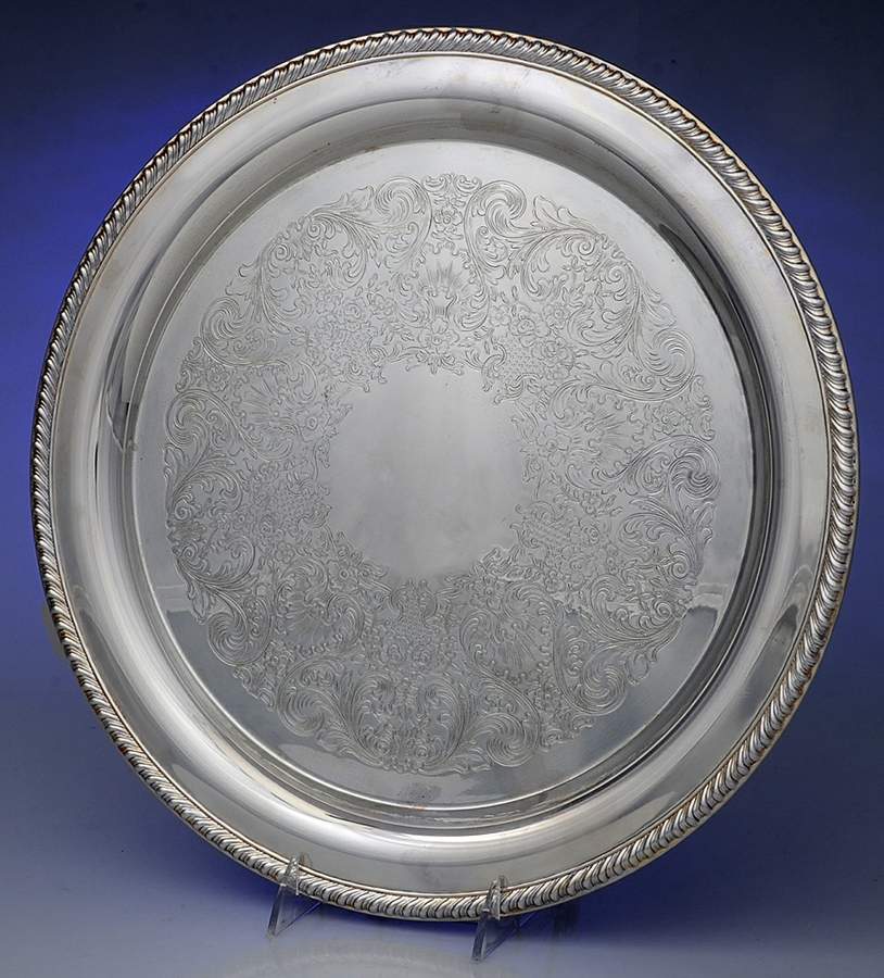 English Gadroon (Silverplate, Hollowware) 15" Round Tray by International Silver-1