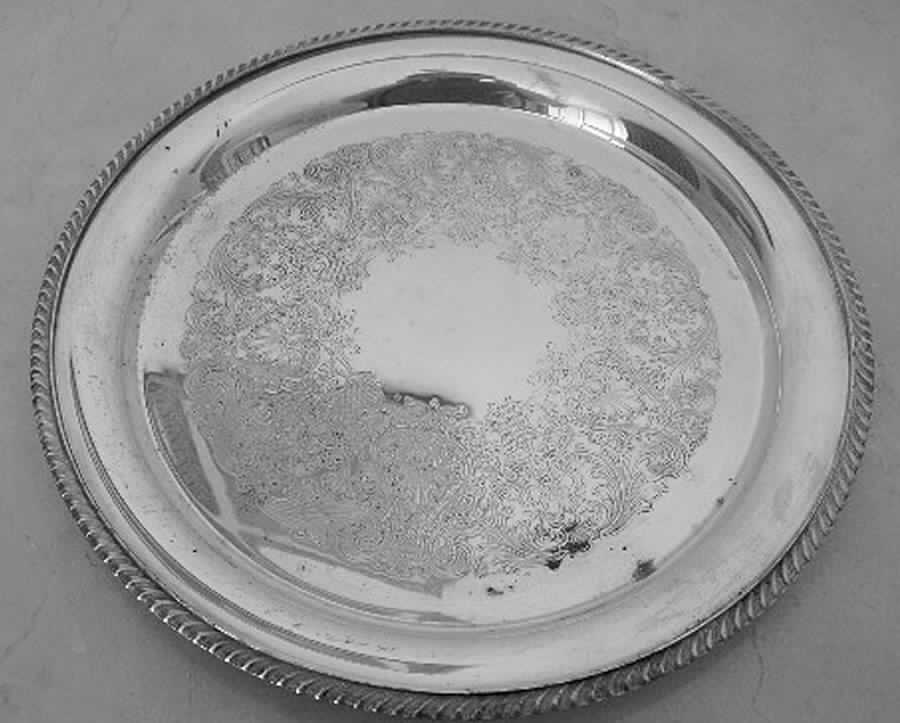 4071 (Silverplate, Hollowware) Small Round Silverplate Tray by International Silver-1