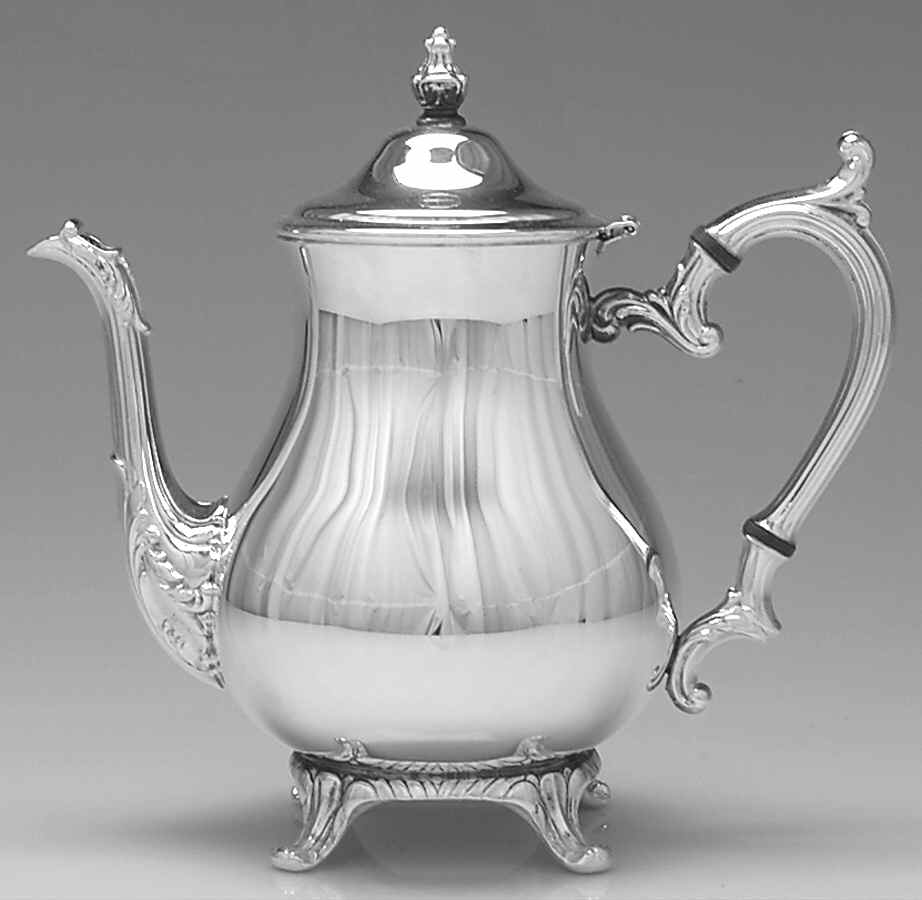 800 (Silverplate, Hollowware) Teapot by International Silver-1