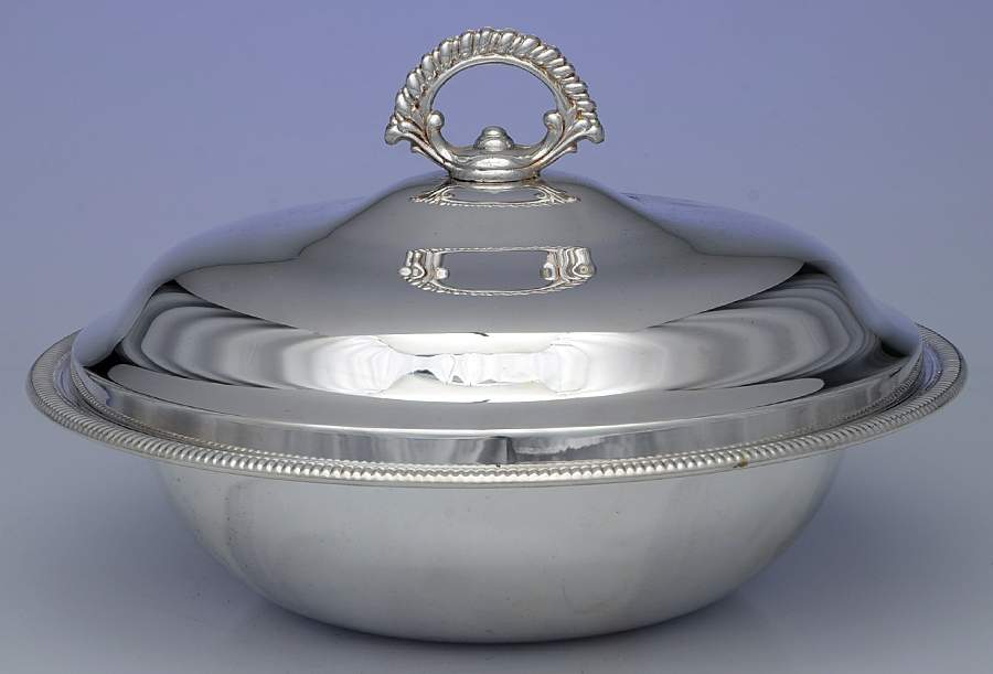 4272 (Silverplate, Hollowware) Plated Round Covered Casserole with Glass by International Silver-1