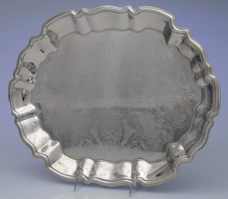 1090 (Silverplate, Hollowware) 14" Oval Serving Platter by International Silver-1