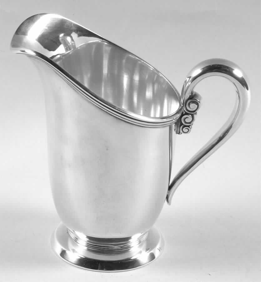 Northern Lights-1946-Plain (Sterling, Hollowware) Creamer by International Silver-1