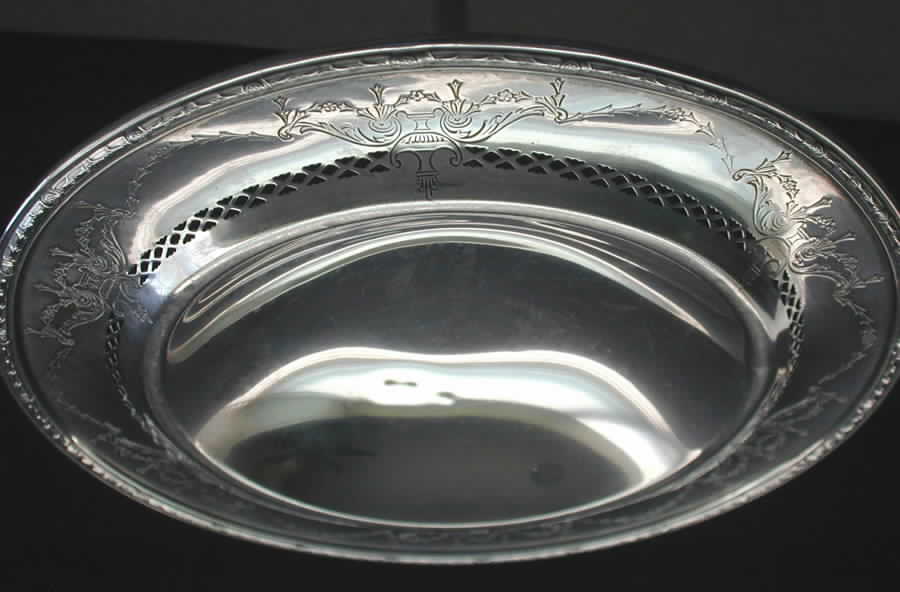 T19 (Sterling, Hollowware) Sterling Compote by International Silver-1