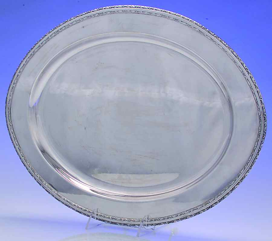 Exquisite (Silverplate, Hollowware) 18" Oval Serving Platter by International Silver-1
