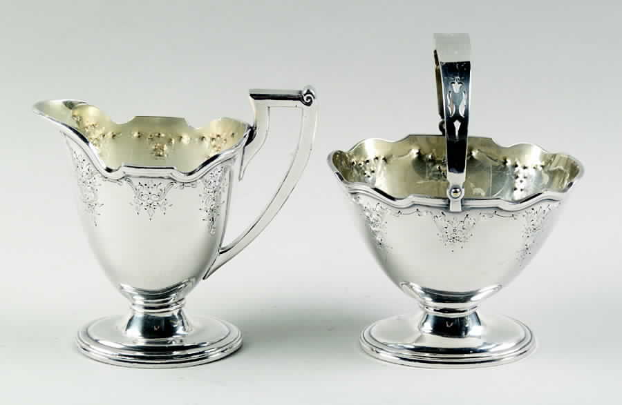 5334 (Silverplate, Hollowware) Creamer & Open Handled Sugar Basket (uses PCR) by International Silver-1