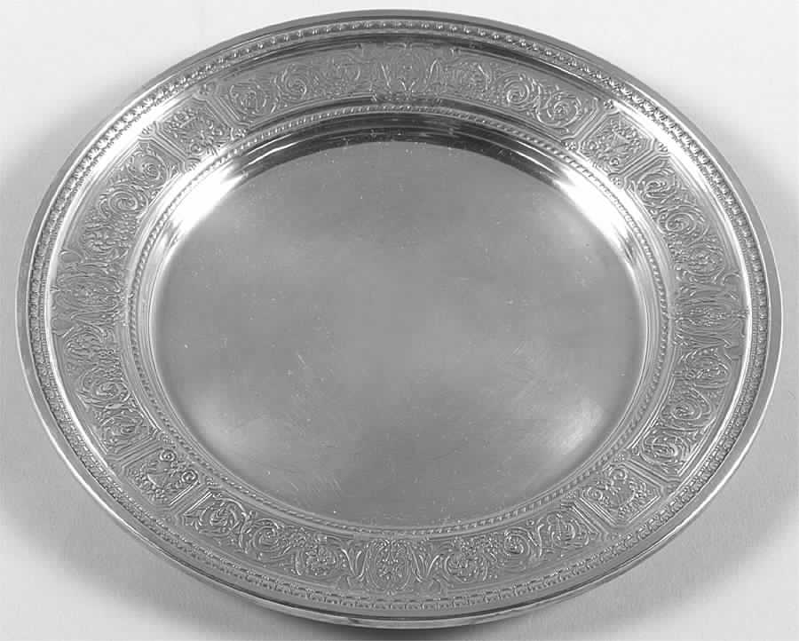 725 (Sterling, Hollowware) Bread Plate by International Silver-1