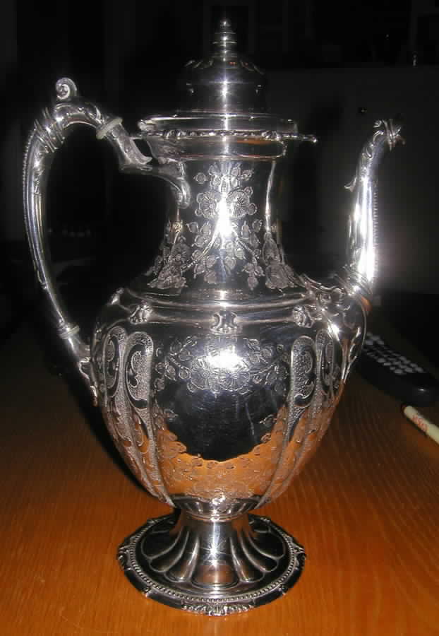 750 (Silverplate, Hollowware) Silverplate Coffee Pot by International Silver-1