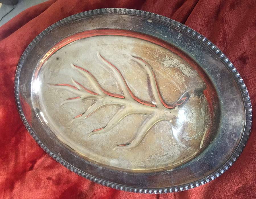 Fenwick (Silverplate, Hollowware) Large Plated Footed Meat with Well by International Silver-1