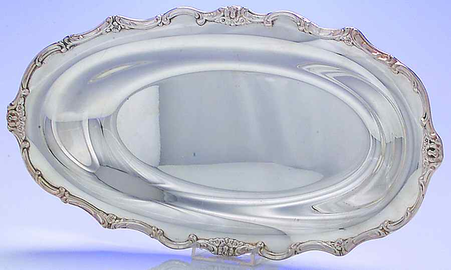 Wellington (Silverplate, Hollowware, Floral&Scroll) 13" Bread Tray by International Silver-1