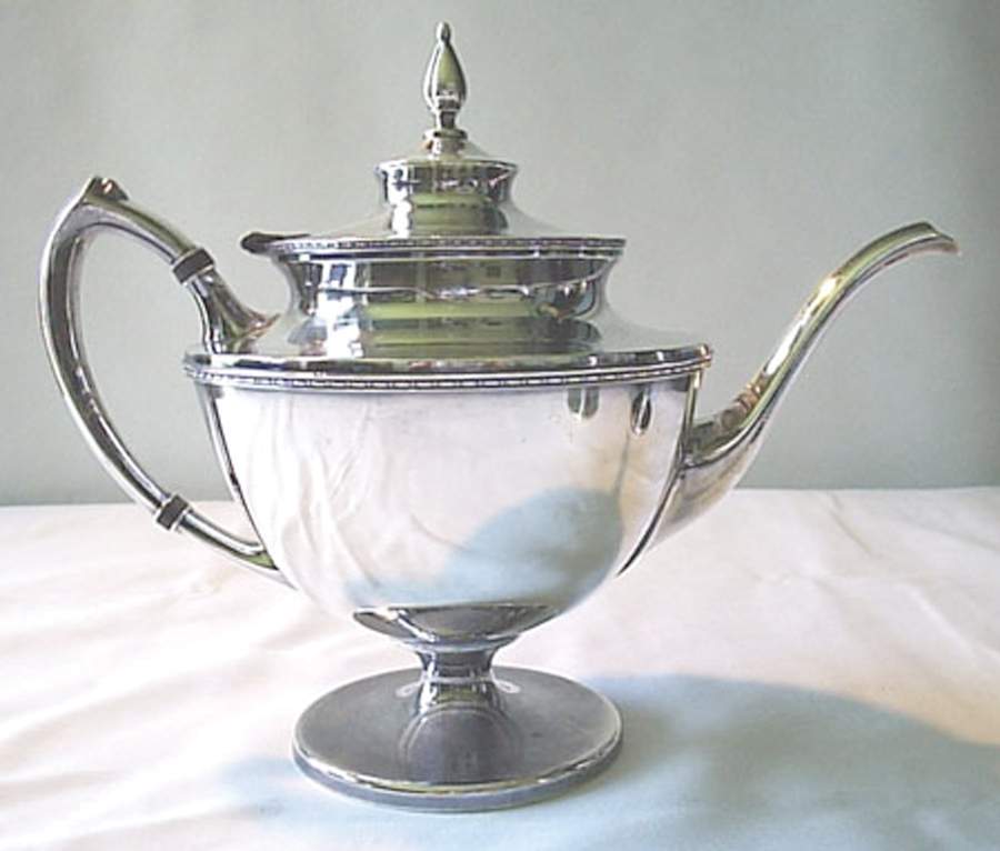 1685 (Silverplate, Hollowware) Teapot by International Silver-1
