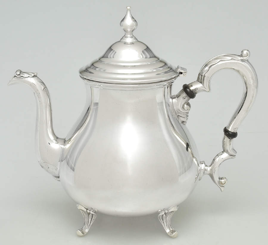Deerfield-Beacon Hill (Sterling, Hollowware) Teapot by International Silver-1