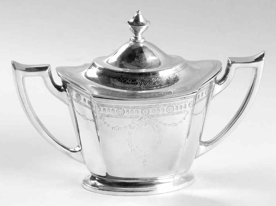 C1400E (Sterling, Hollowware) Sugar Bowl & Lid by International Silver-1