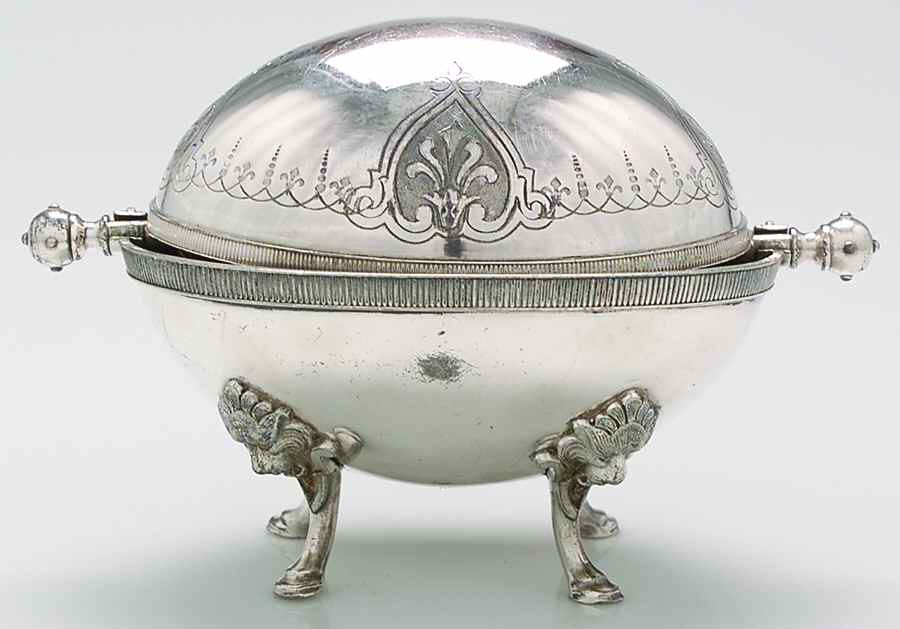 2011 (Silverplate, Hollowware) Small Ovall Roll Top Vegetable by International Silver-1