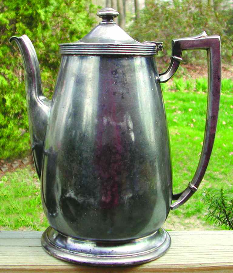 SN0917 (Silverplate, Hollowware) Silverplate Coffee Pot by International Silver-1