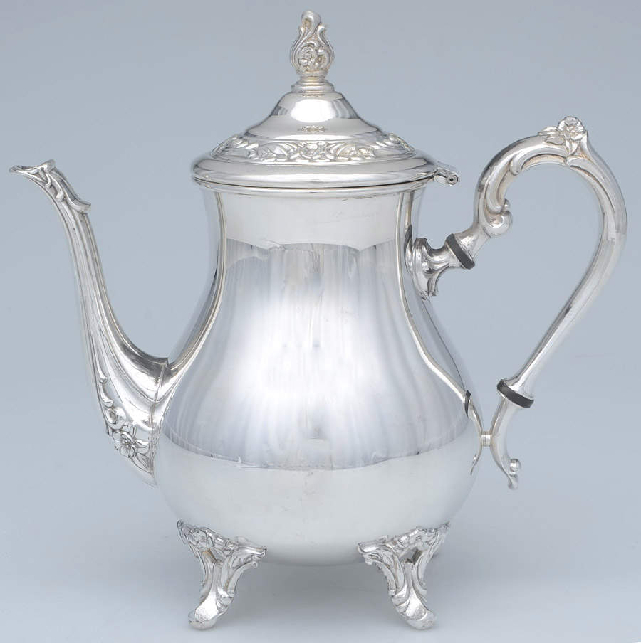 INS408 (Silverplate, Hollowware) Teapot by International Silver-1