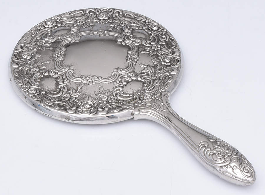 INS424 (Silverplate, Hollowware) Mirror with Handle by International Silver-1