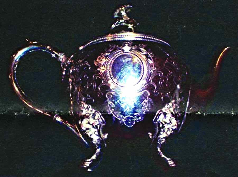 111 (Silverplate, Hollowware) Teapot by International Silver-1