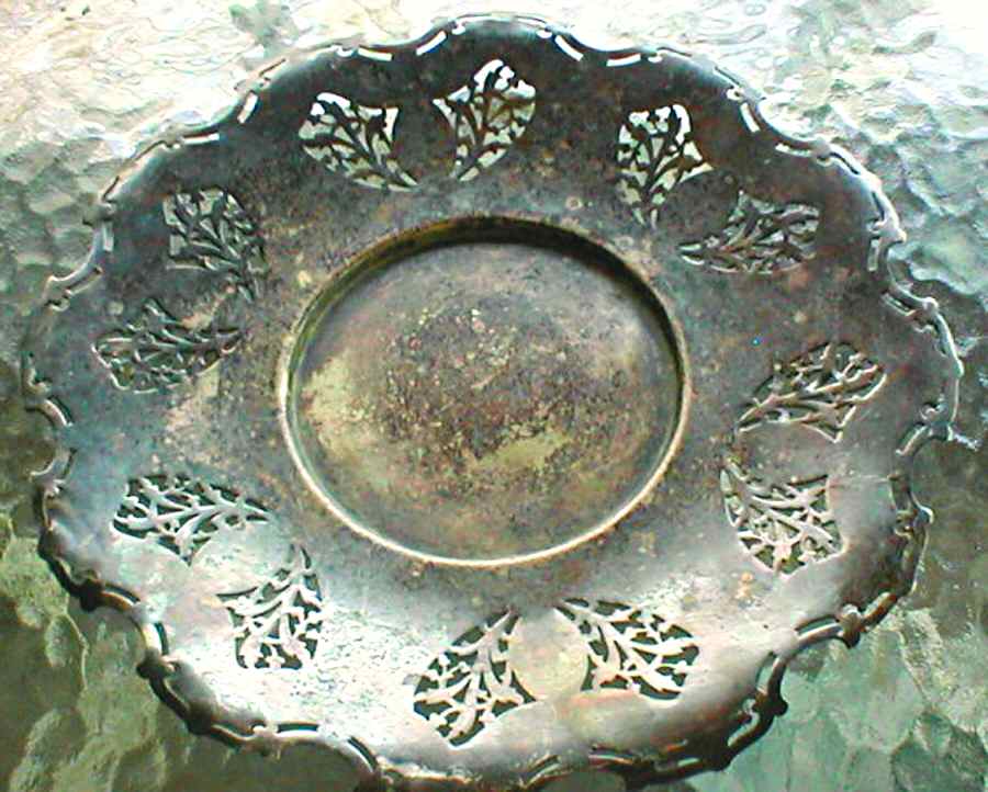 712 (Silverplate, Hollowware) Silverplate Sandwich Plate by International Silver-1