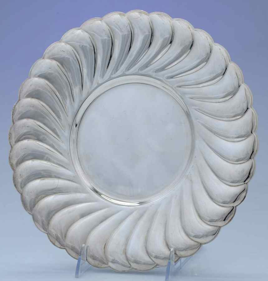 Waverly (Silverplate, Hollowware) 10" Sandwich Plate by International Silver-1