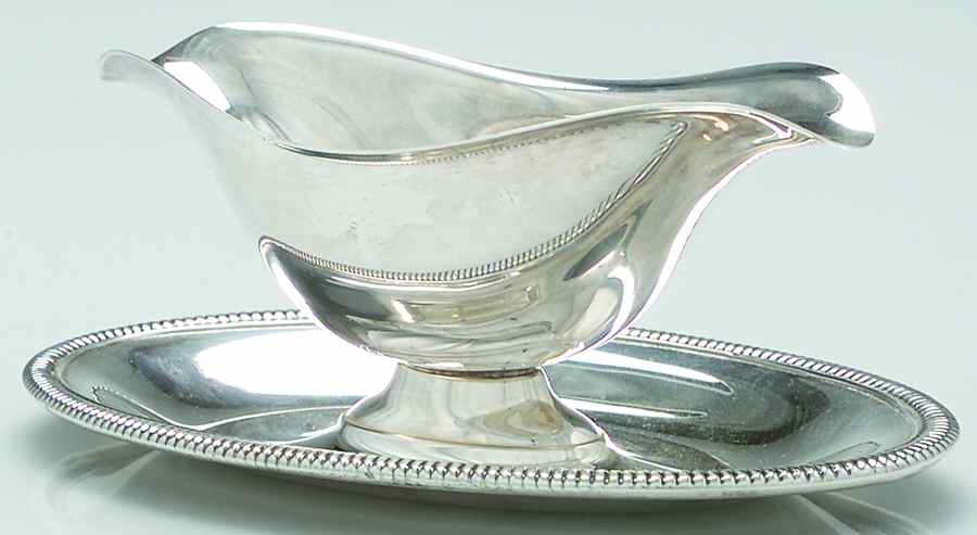 42 (Silverplate, Hollowware) Plated Gravy Boat with Attached Underplate by International Silver-1