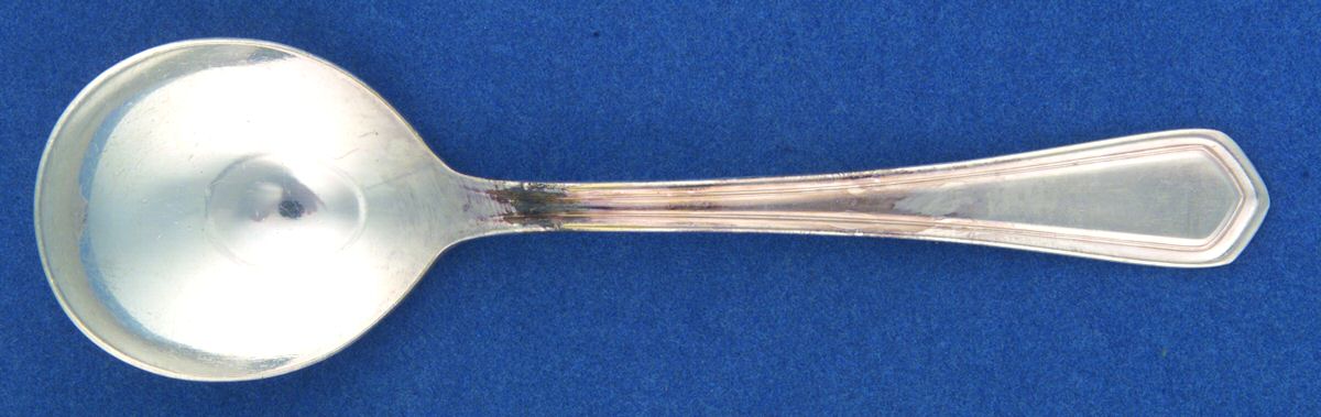 INS452 (Silverplate) Round Bowl Soup Spoon (Cream Soup) by International Silver-1