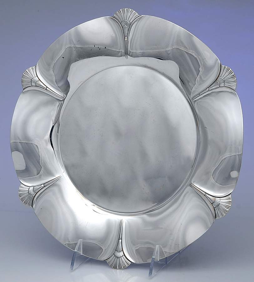 Manhattan (Silverplate, Hollowware) 11" Sandwich Plate by International Silver-1