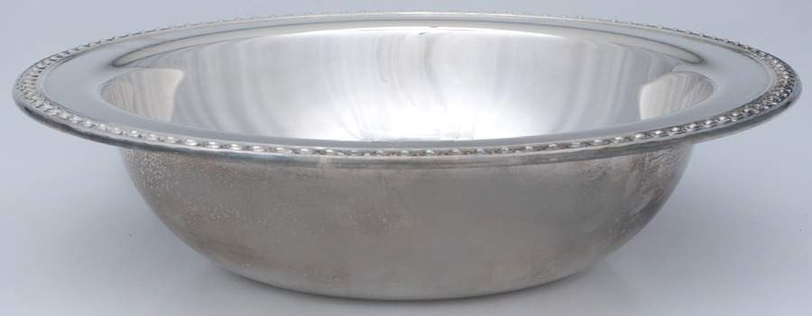 4571 (Silverplate, Hollowware) 10" Round Vegetable Bowl by International Silver-1