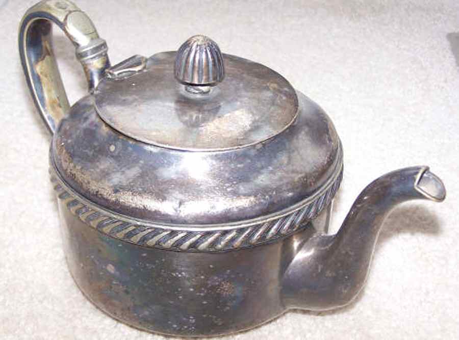 01100 (Silverplate, Hollowware) Teapot by International Silver-1
