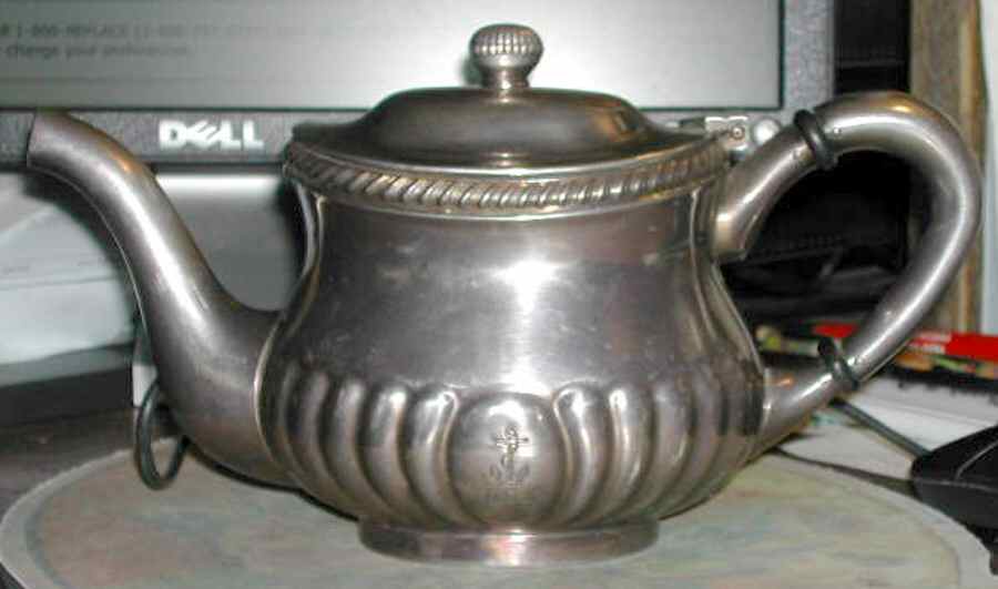 01240 (Silverplate, Hollowware) Teapot by International Silver-1