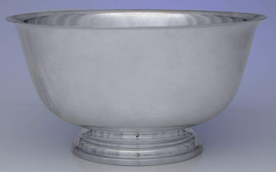 Paul Revere Bowl (Sterling, Hollowware) 14" Paul Revere Punch Bowl by International Silver-1