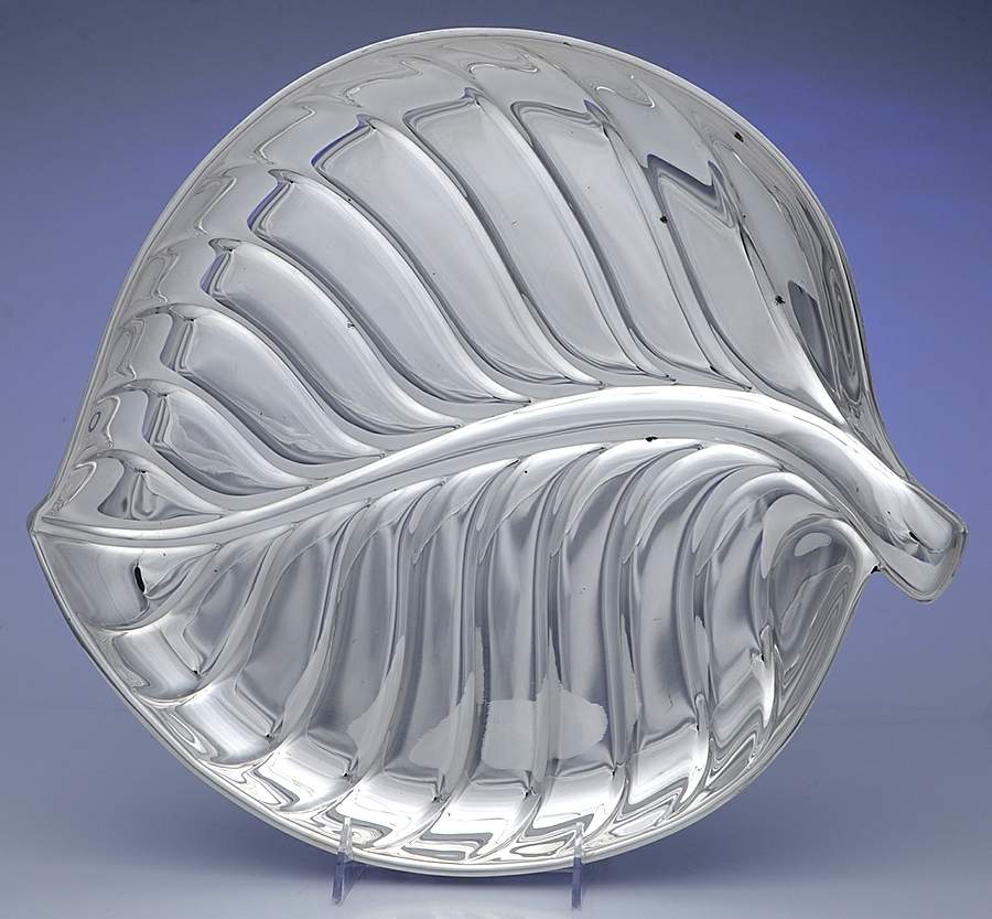 Tropical Leaf (Silverplate, Hollowware) 15" Leaf Dish by International Silver-1