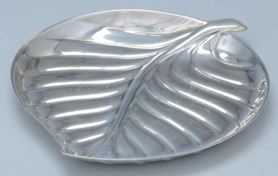 Tropical Leaf (Silverplate, Hollowware) 9" Leaf Dish by International Silver-1