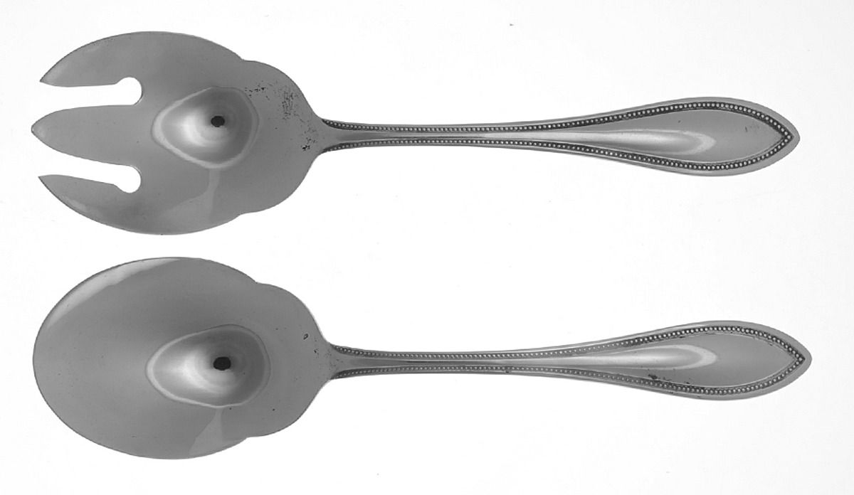 American Bead (Stainless, 18-0) (2 Pc) Solid Salad Set by International Silver-1
